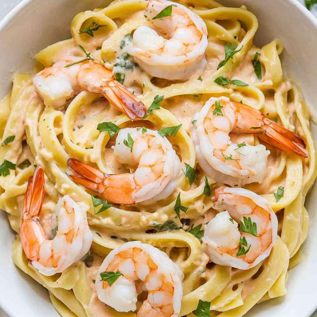 Lemon Garlic Parmesan Shrimp Pasta