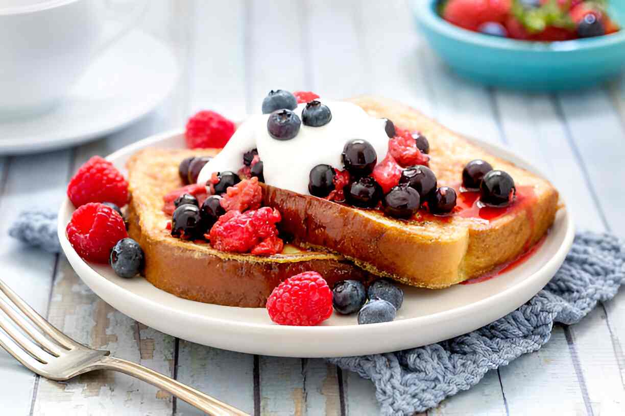 Creme Brulee Stuffed French Toast